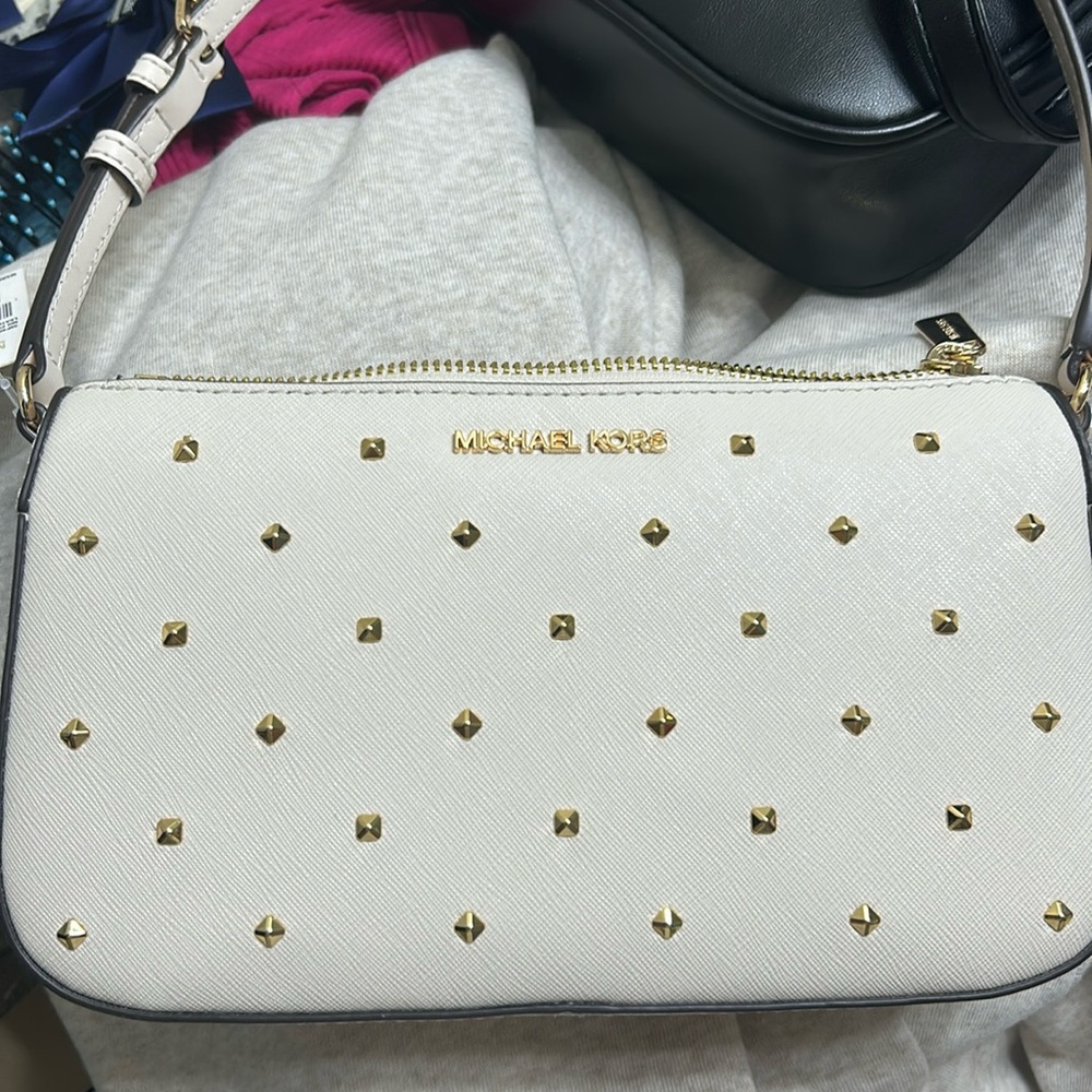 Michael kors purse brand new